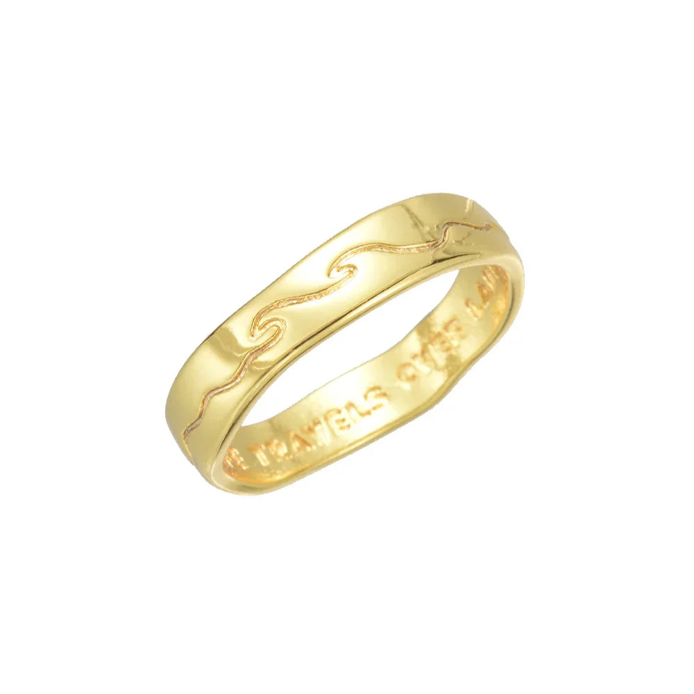 Gold Embossed Wave Ring