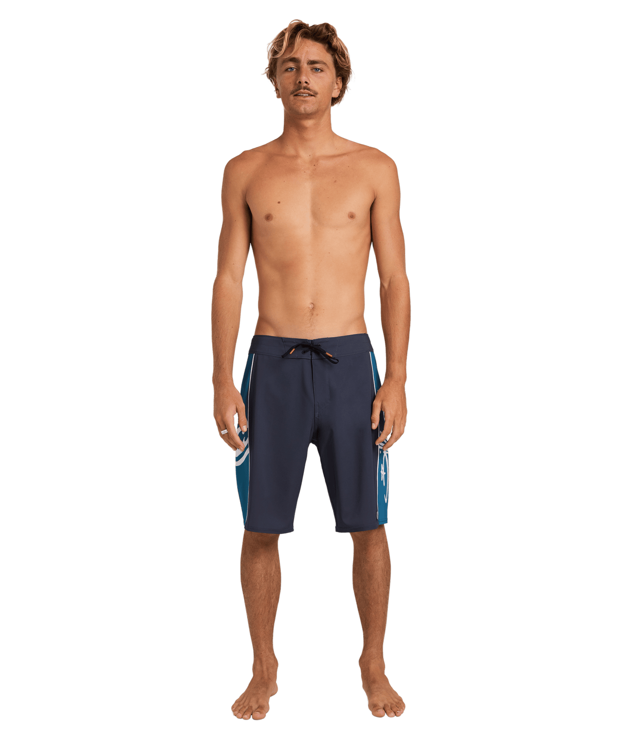 UBYBS00226_KSH0_Alternate_3 - Beachin Surf