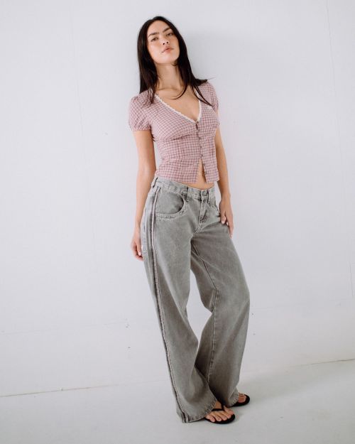 Flip Mommy Low Rise Wide Leg Denim Jean