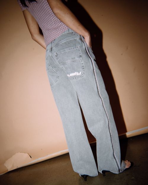 Flip Mommy Low Rise Wide Leg Denim Jean