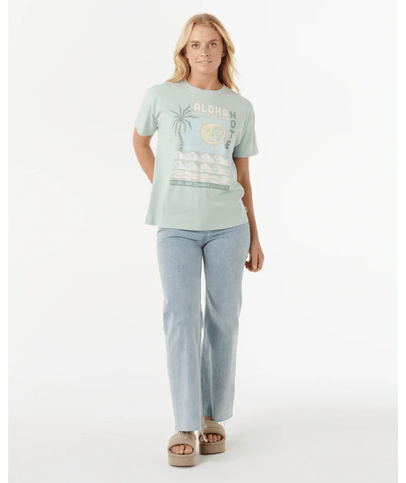 aloha-hotel-relaxed-fit-tee-beachin-surf-13327 - Beachin Surf