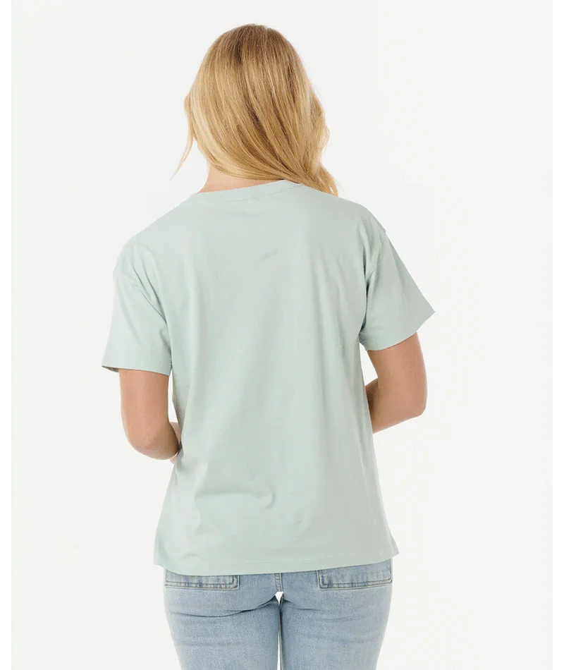 aloha-hotel-relaxed-fit-tee-beachin-surf-87434 - Beachin Surf
