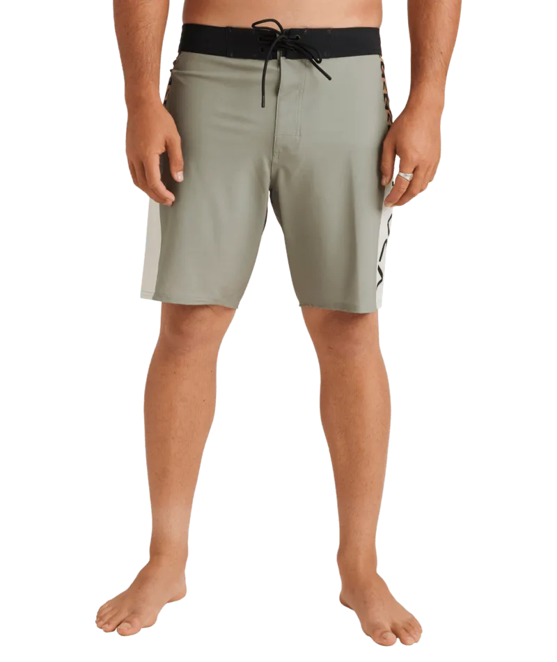 Apex 2 Trunk - Beachin Surf