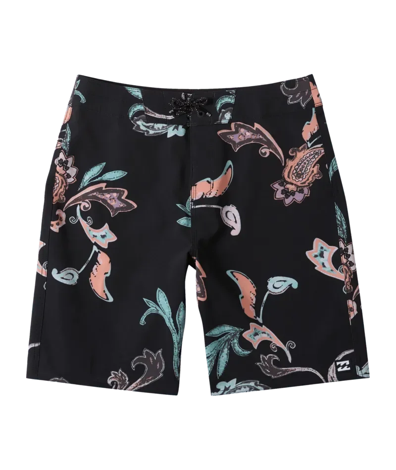 Boys 8-16 Sundays Pro Boardshorts