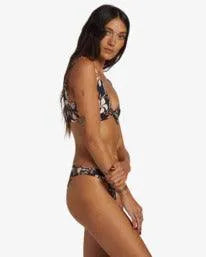 Coral Gardeners Twisted Tank Bikini Top - Beachin Surf