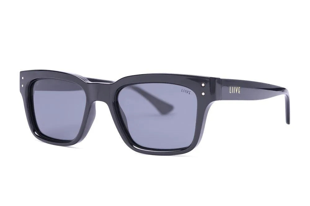 Dan - Polarised Black - Beachin Surf