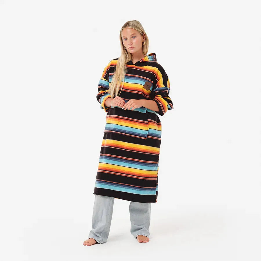El Cap Everyday Fleece Poncho - Beachin Surf