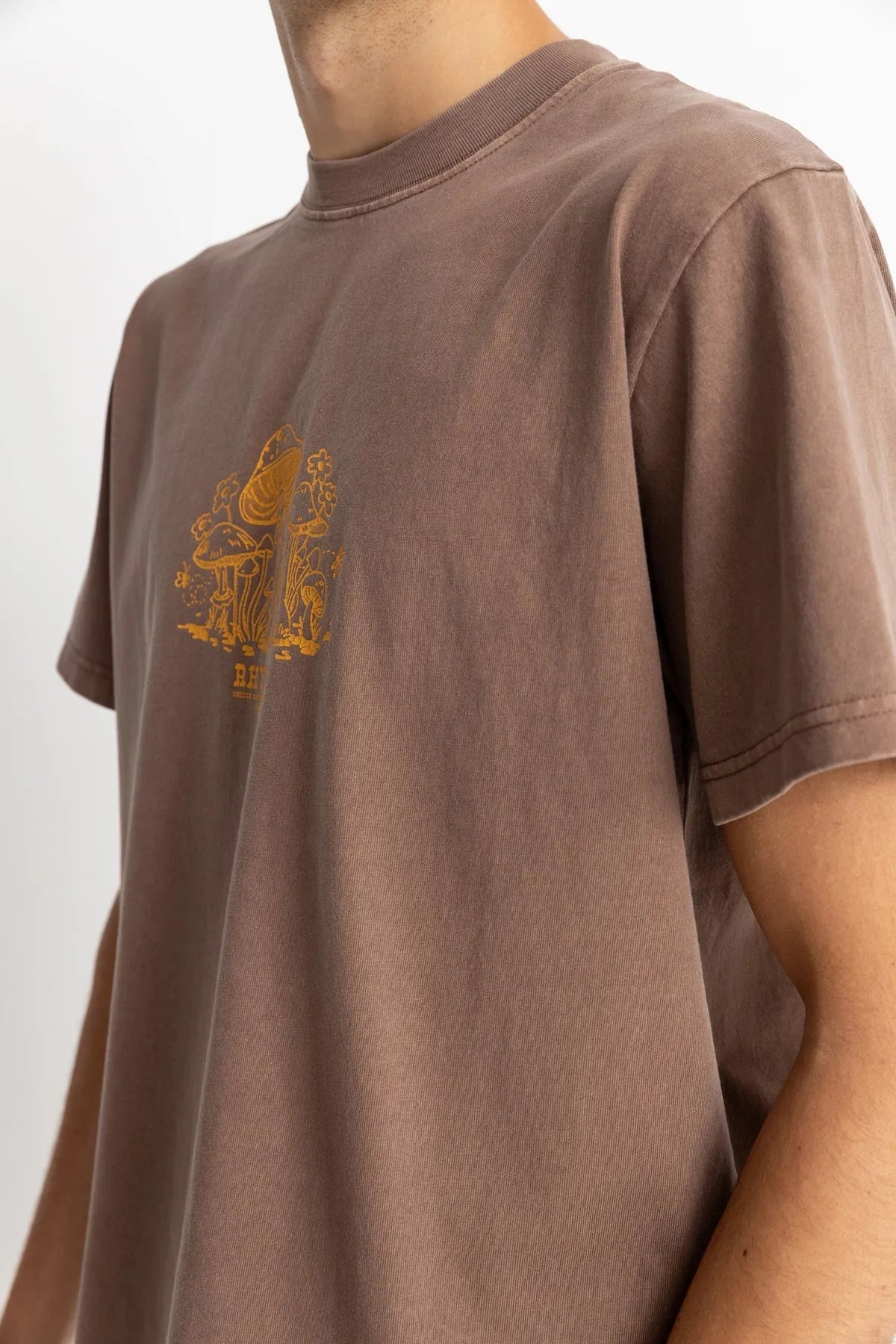 Fanclub Vintage Ss T-Shirt - Beachin Surf