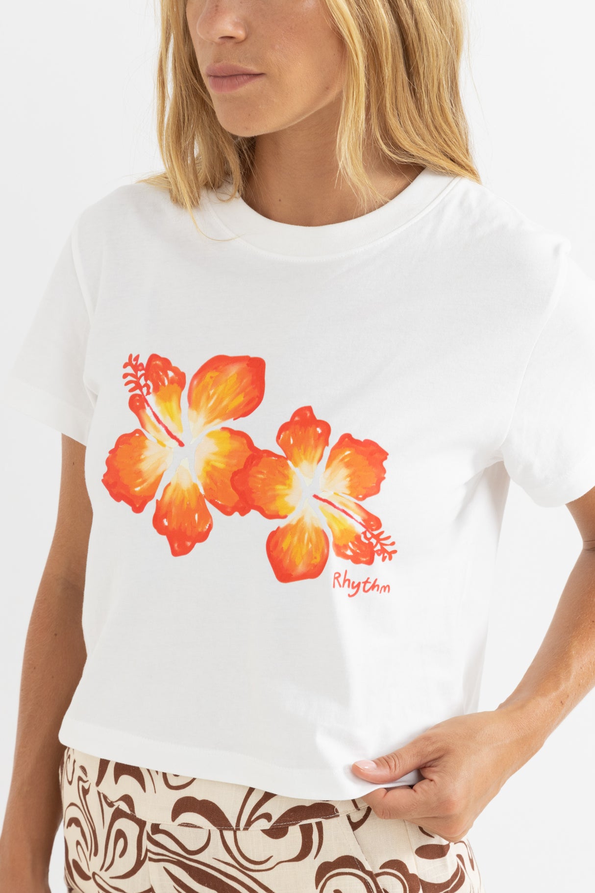 Hibiscus Floral Crop Crew Tee