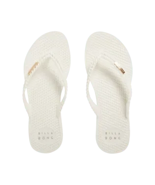 Kick Back Thong-Solid