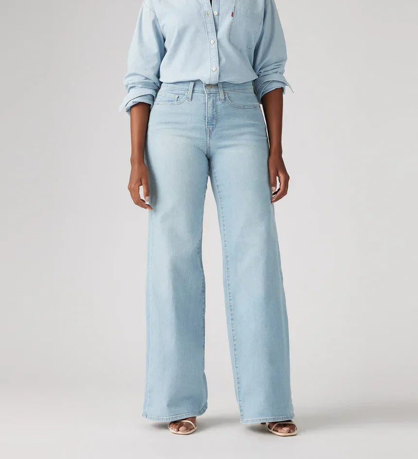 Levi's® Women's 318 Shaping Wide Leg Jeans