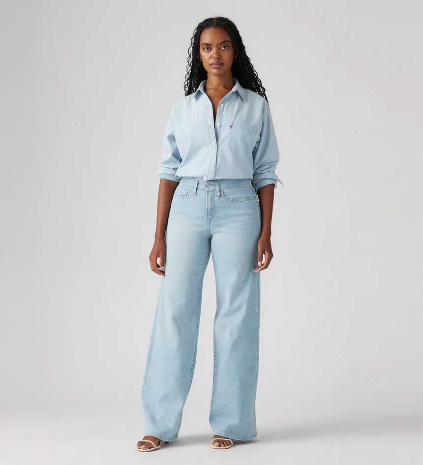 Levi's® Women's 318 Shaping Wide Leg Jeans