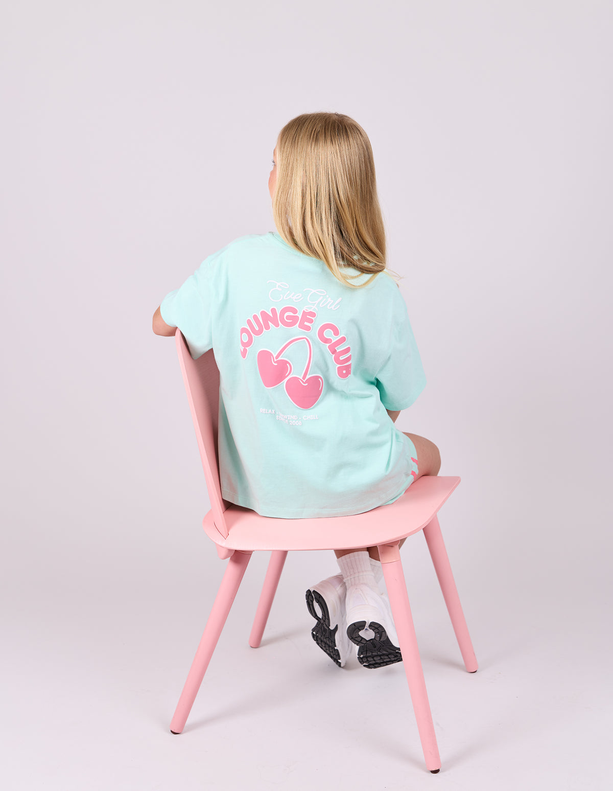 Lounge Club Tee - Girls 8-16