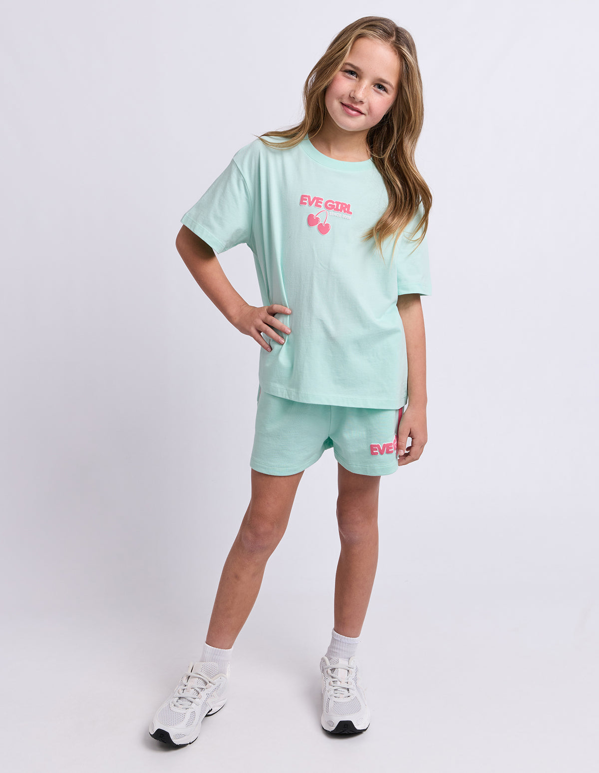 Lounge Club Tee - Girls 8-16