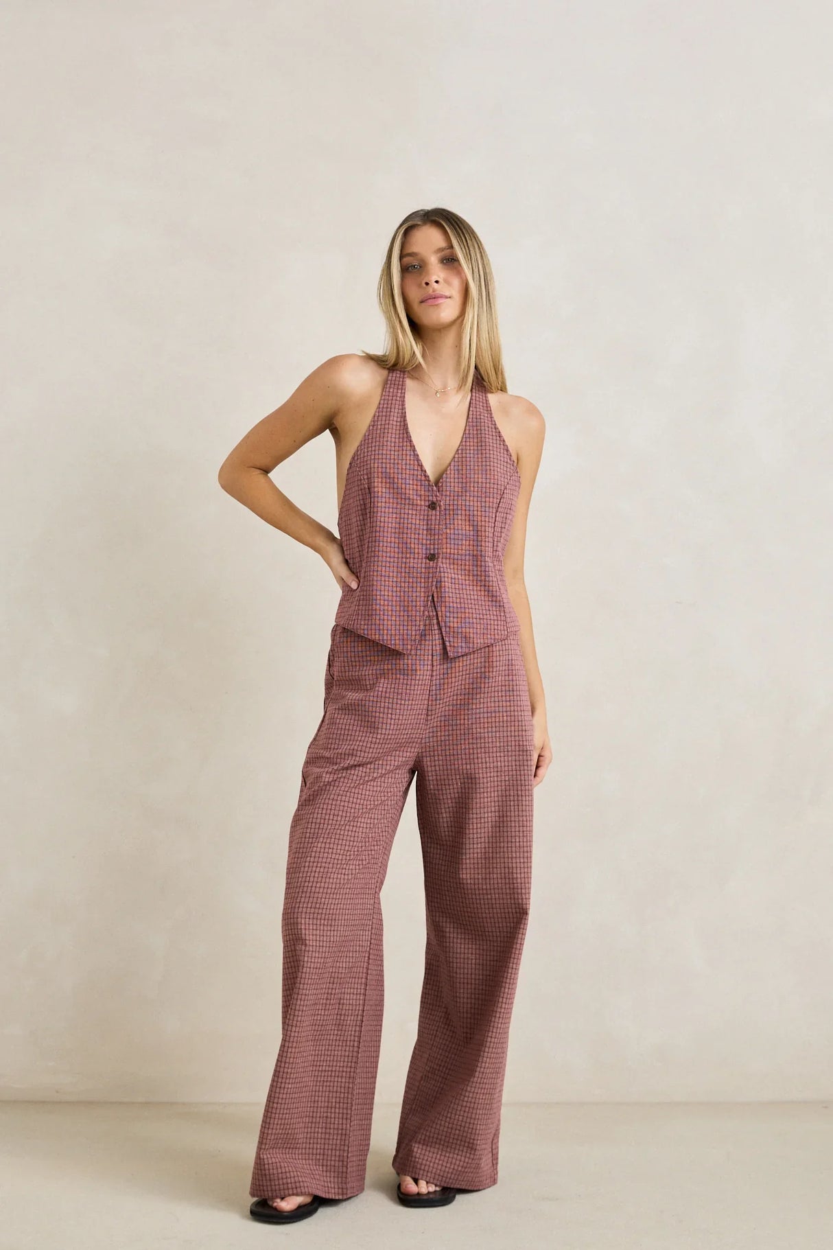 lucy-check-wide-leg-pant-rus-CD25W-PA48-RUS-1_1 - Beachin Surf