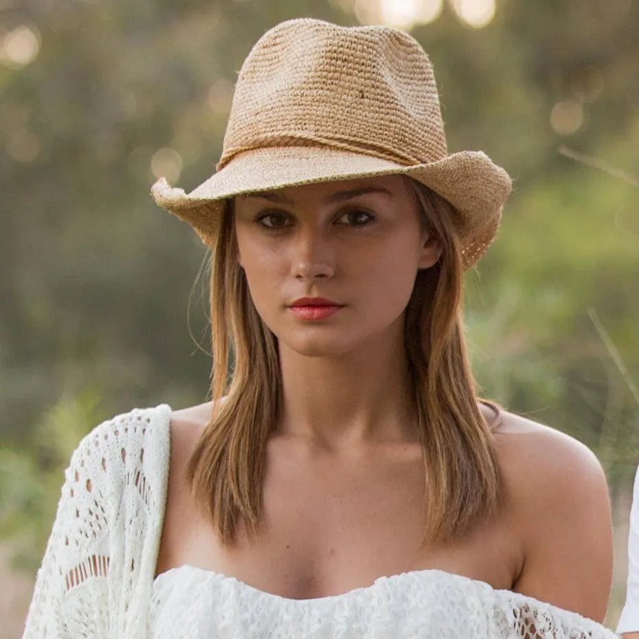 Marjo Cowboy - Beachin Surf