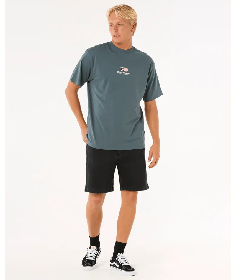 Pill Icon Tee - Beachin Surf