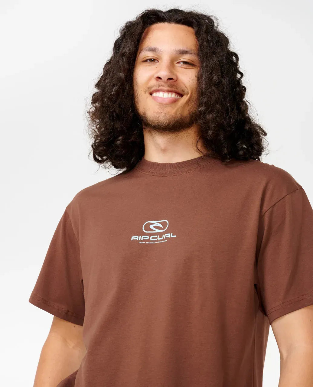 Pill Icon Tee - Beachin Surf