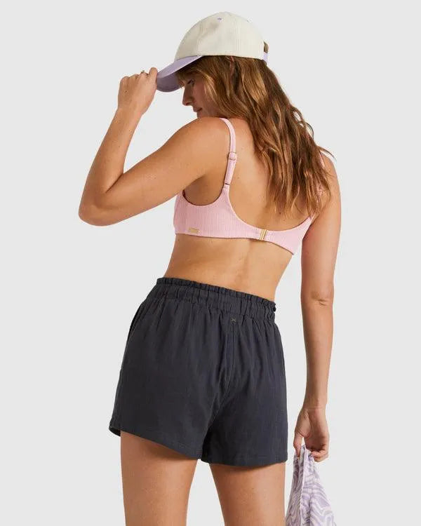 Remy Short - Beachin Surf