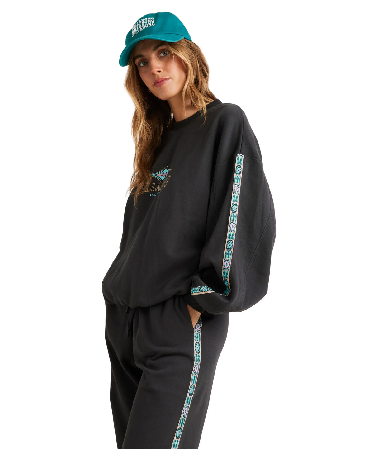 Swipe Right Kendall Crew - Beachin Surf