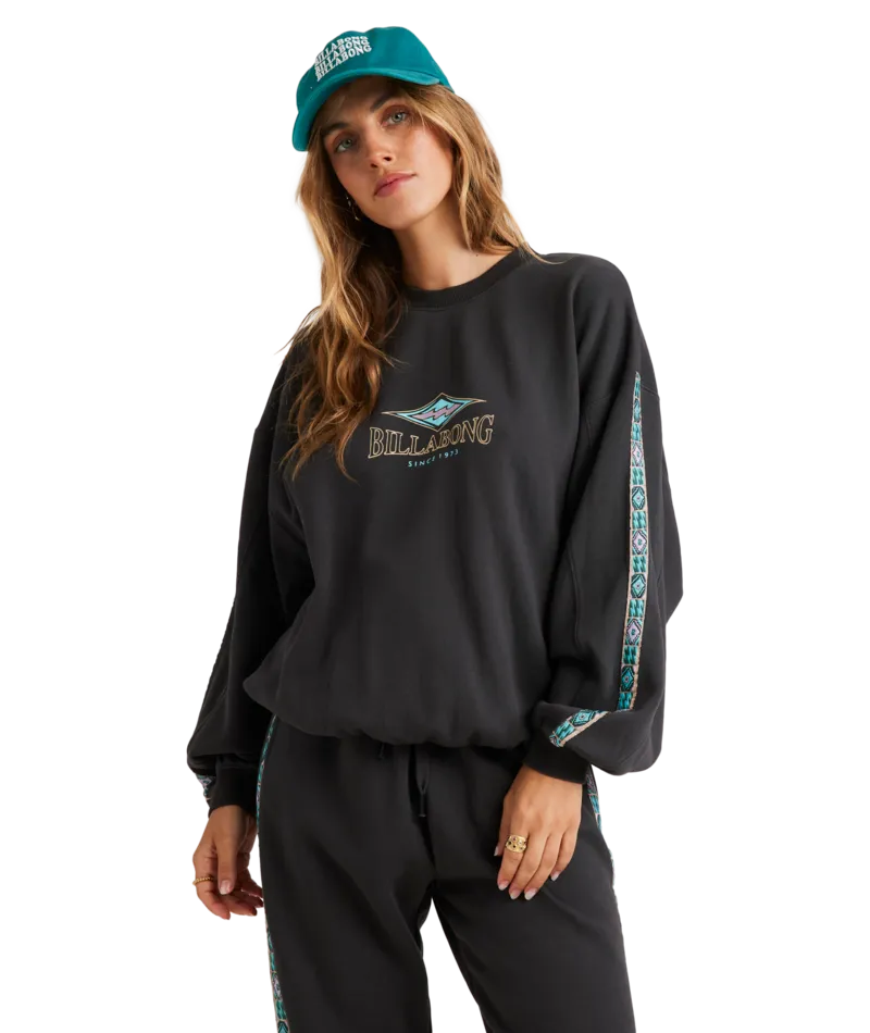 Swipe Right Kendall Crew - Beachin Surf