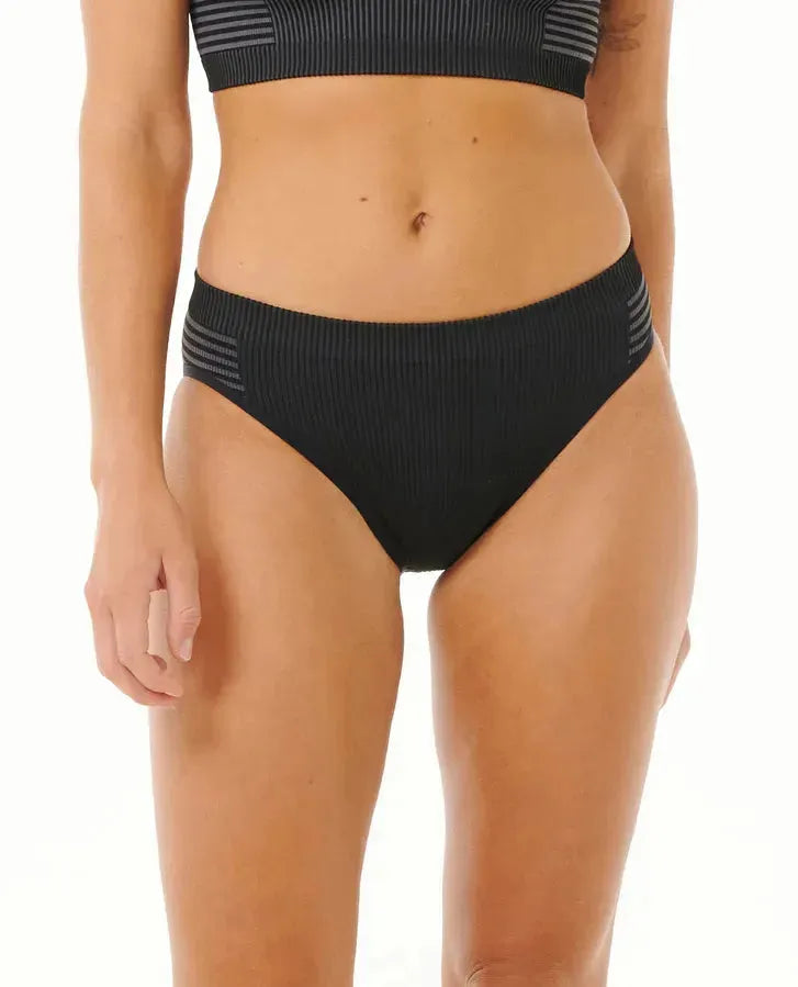 The One 2.0 Bottom - Beachin Surf