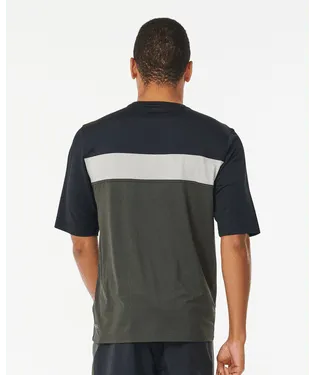 UNDERTOW UPF S/S TEE - Beachin Surf