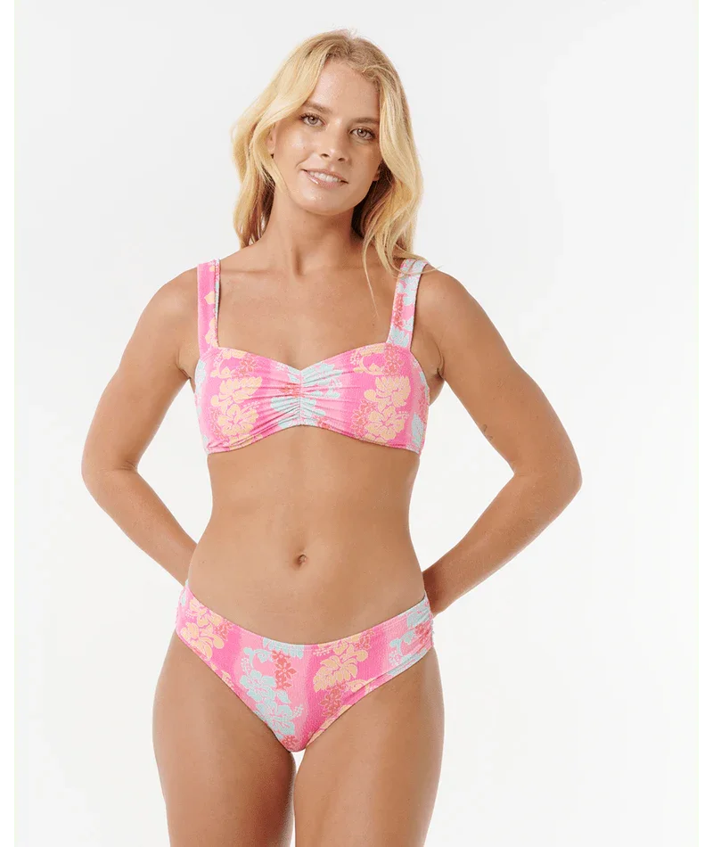 waikiki-keepsakes-dd-e-crop-beachin-surf-92095 - Beachin Surf