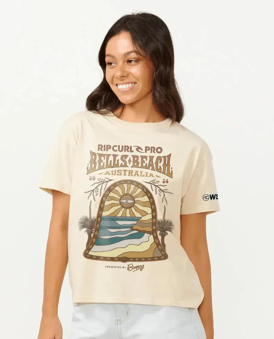 Women's > Tops > T-Shirt - Beachin Surf