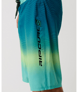 Shockwave 21" Boardshort