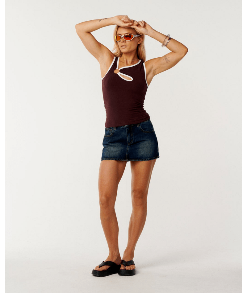 Echo Beach Top