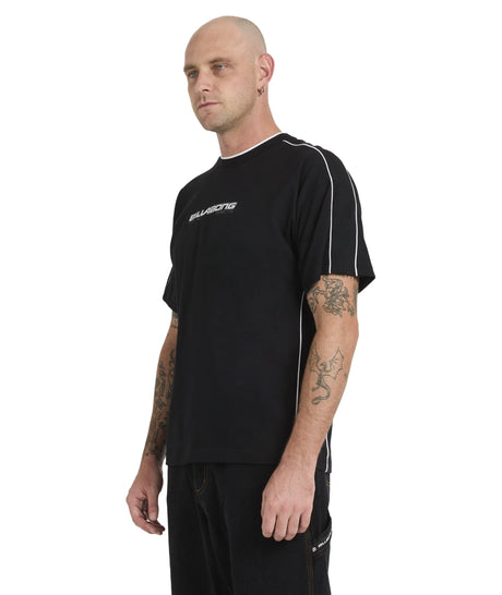 24A011671_BLK_Alternate_4 - Beachin Surf