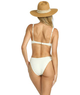 Wander over Ruby Underwire