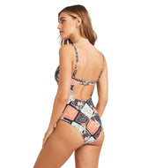 Forever Folk Mia DD One Piece