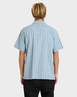 24a041507_billabong_fog1_bck1 - Beachin Surf