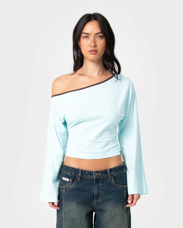 Yuno Reverse Long Sleeve Slouch Top
