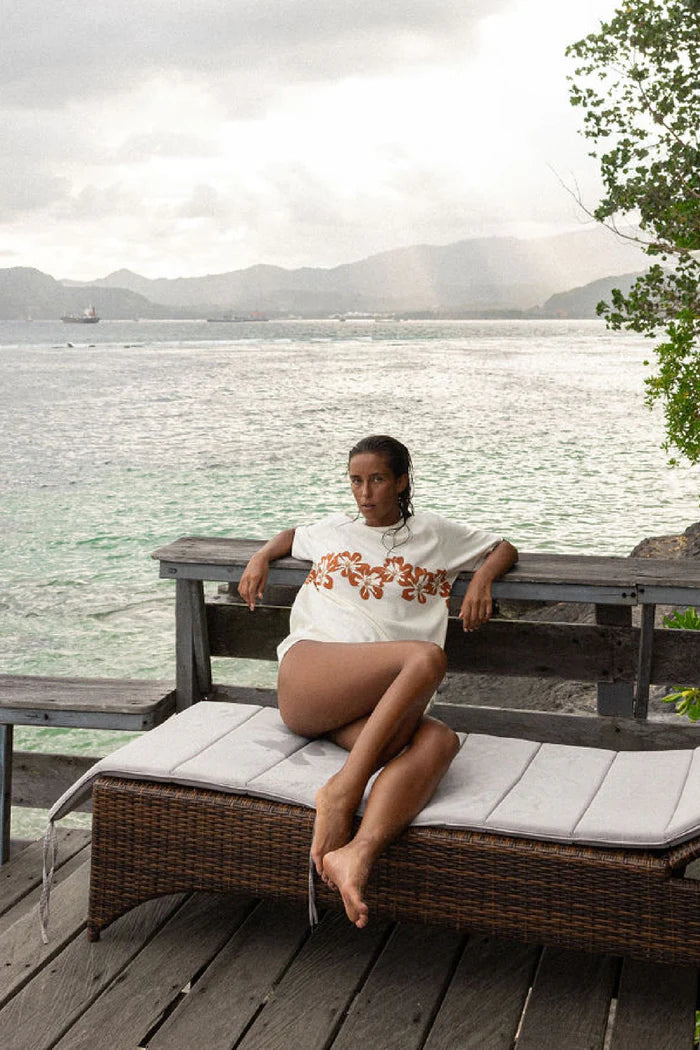 Vintage Island Tee