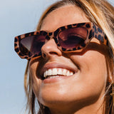 Vinca - Gloss Creamy Tort Frame gradient brown Lens