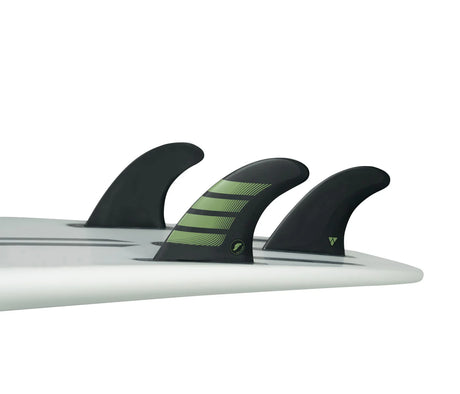F8 Alpha 5-Fin Surf Features