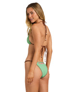 Echo Surf Rev Remi Tri