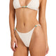 UBJX400648_SCS_Alternate_5 - Beachin Surf