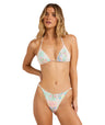 UBJX400693_MUL_Alternate_1 - Beachin Surf