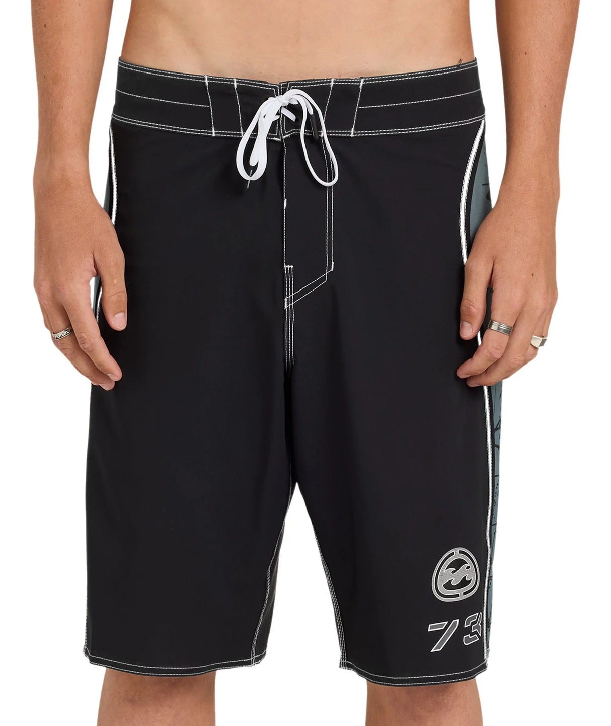 UBYBS00218_BLK_Alternate_2 - Beachin Surf