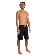 UBYBS00226_BLK_Alternate_3 - Beachin Surf