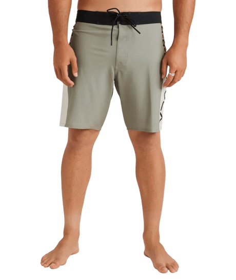 Apex 2 Trunk - Beachin Surf