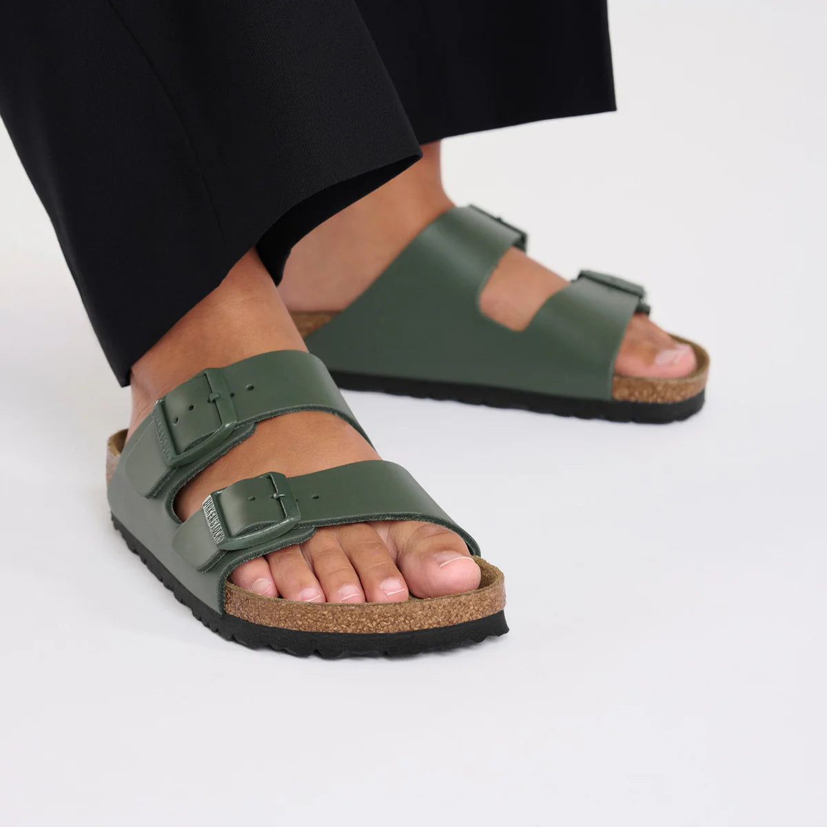 arizona-thyme-smooth-leather-on-model-2-1029165-1029107 - Beachin Surf