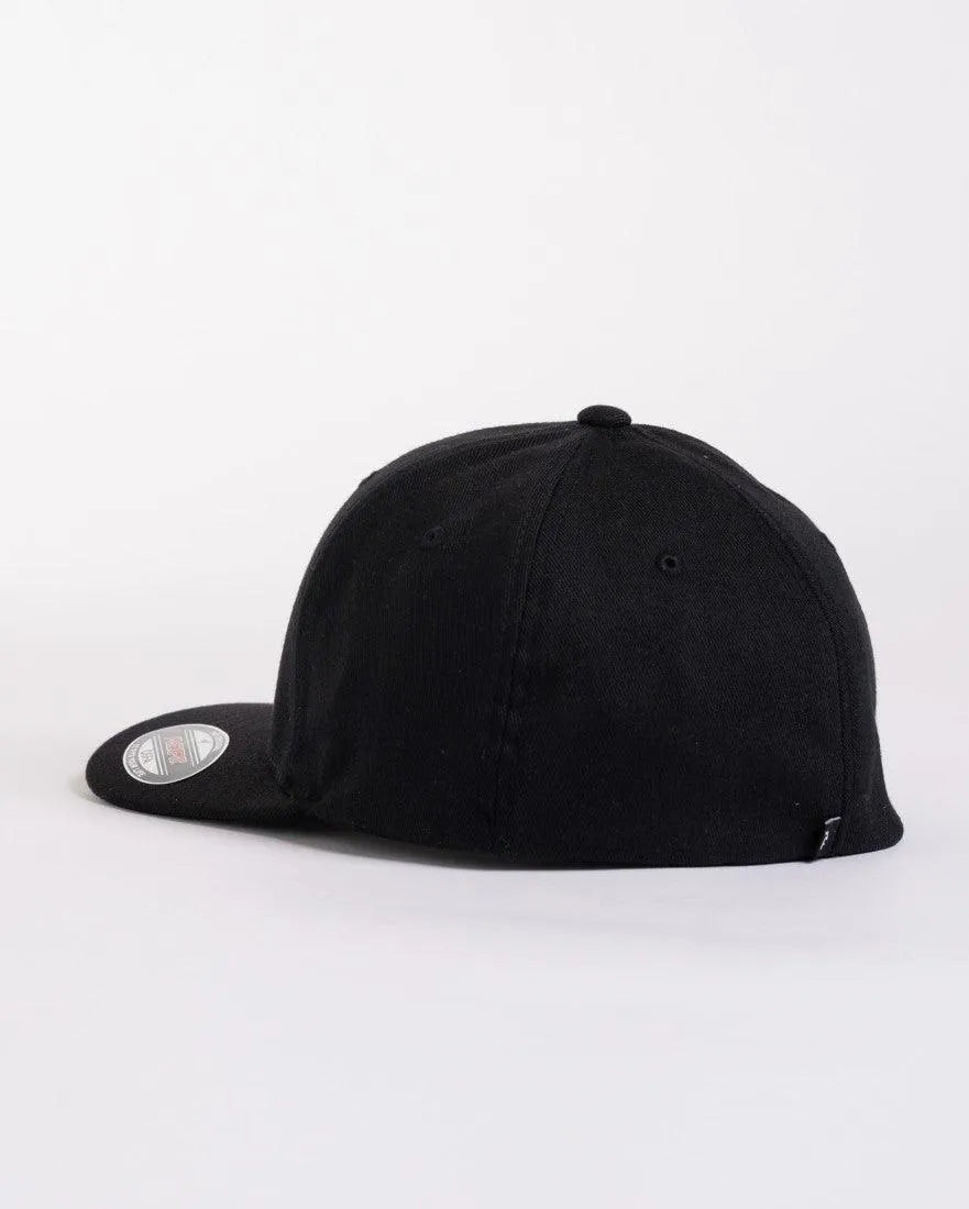 Chronic 4 Flexfit Cap - Beachin Surf