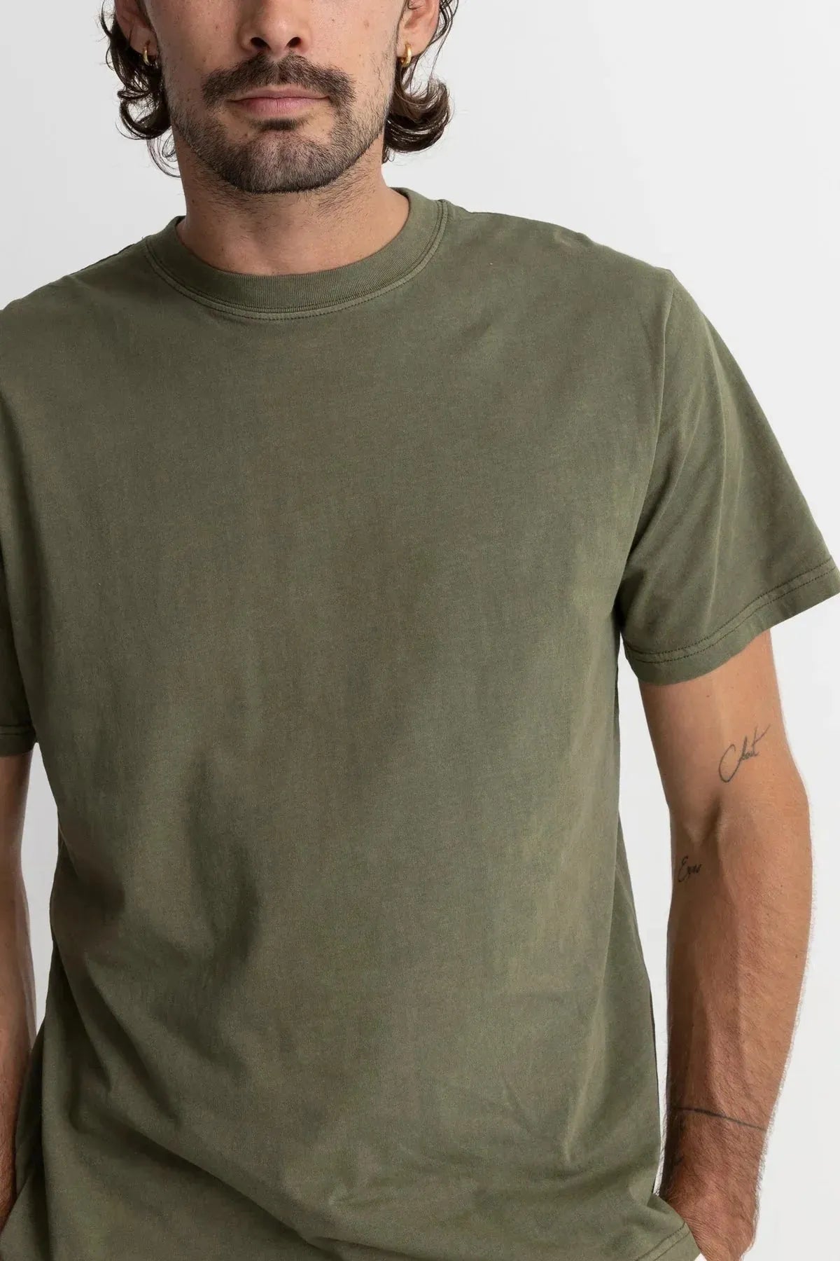 Classic Vintage Tee - Beachin Surf