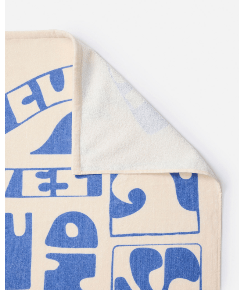 Graphic Standard Towel - Beachin Surf