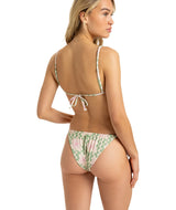 Hibiscus Daze TS Moderate - Beachin Surf